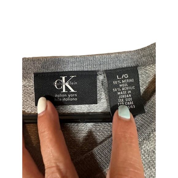 Calvin Klein Gray Long Sleeve V-Neck Merino Wool Blend Sweater Women Sz L - Picture 6 of 7